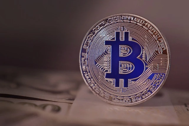 ビットコイン1500万円突破　ETFオプション解禁で資金流入加速